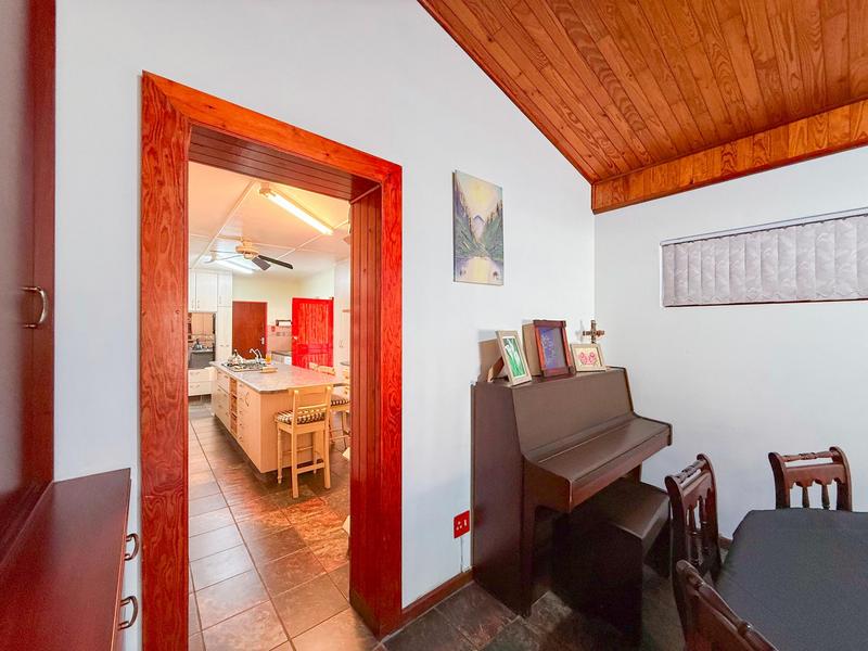 6 Bedroom Property for Sale in Denneoord Western Cape